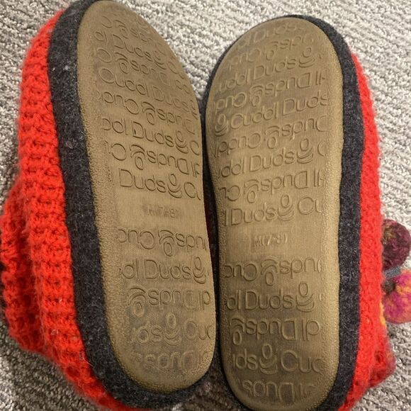 CuddlDuds slippers  - Picture 2 of 2